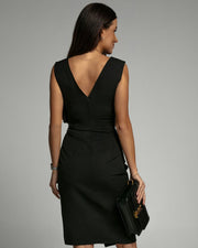 Fresia | Fitted dress with a V-neck and slit
