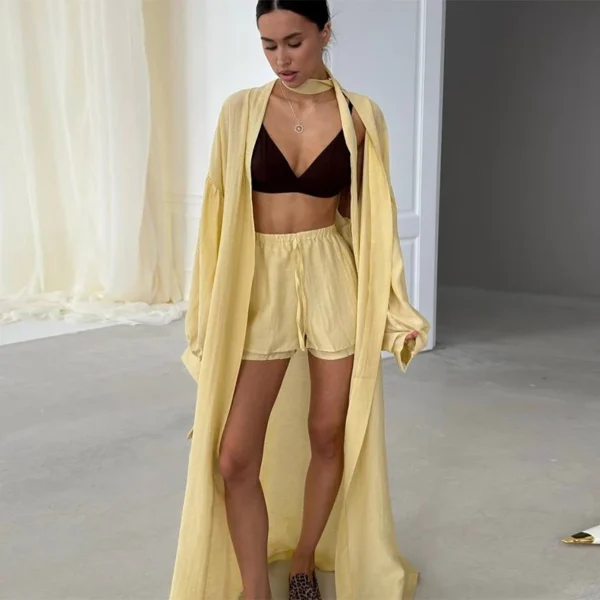 Lace-Up Shorts & Ballon Sleeve Two-Piece Suit - Image 9