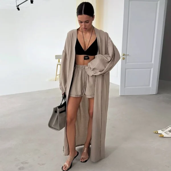 Lace-Up Shorts & Ballon Sleeve Two-Piece Suit - Image 10