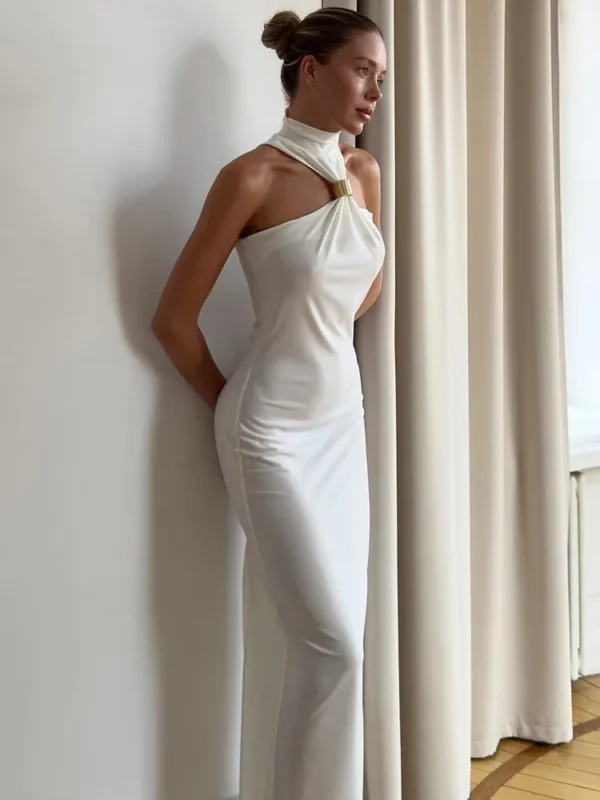 Off-Shoulder Knit Maxi Dress with Metal Buckle - Image 5