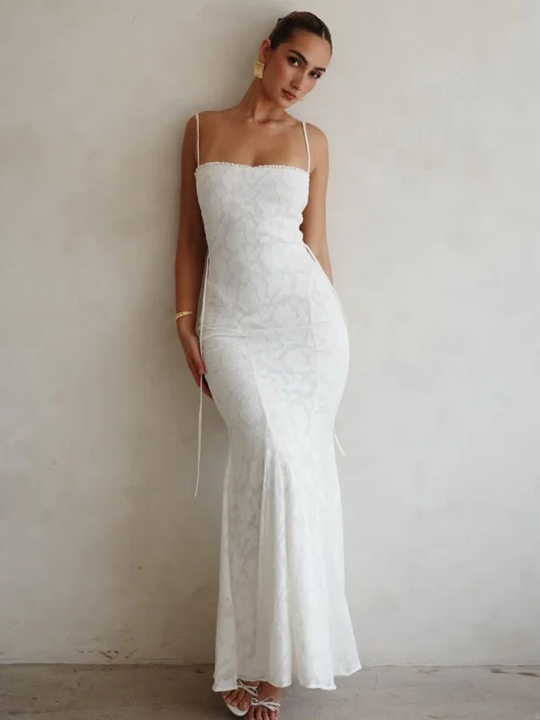 White Lace-Up Backless Maxi Dress – Sexy Summer Bodycon Gown - Image 4