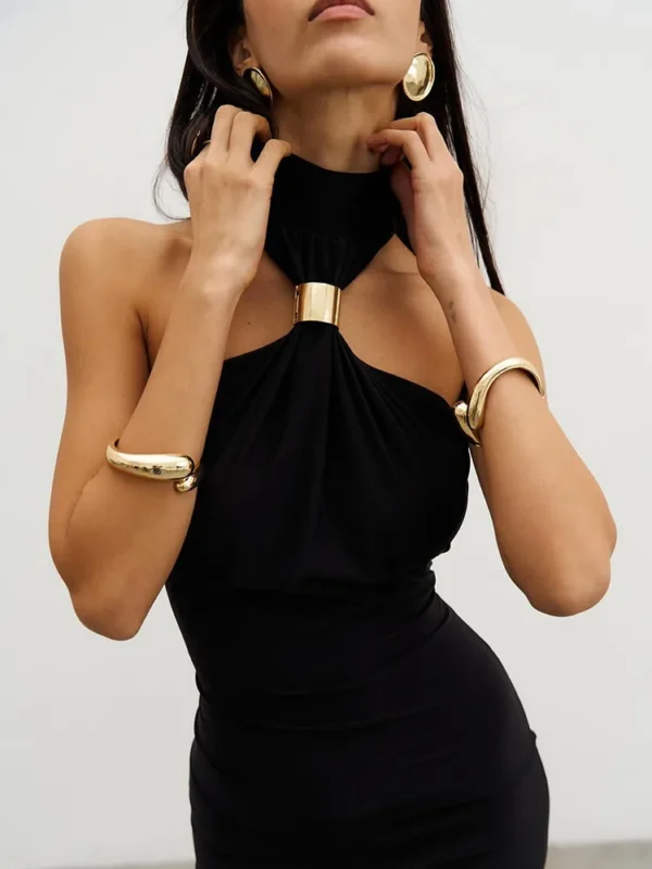 Off-Shoulder Knit Maxi Dress with Metal Buckle - Image 3